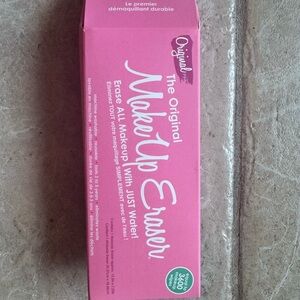 Original Pink MakeUp Eraser